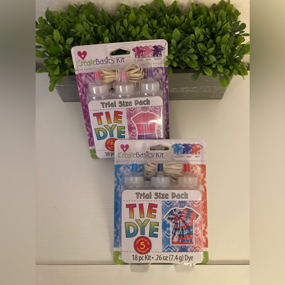 2 Create Basics Tie Dye, 18 Piece Trial Sets 3 Colors in Bottles SEALED PACKAGE